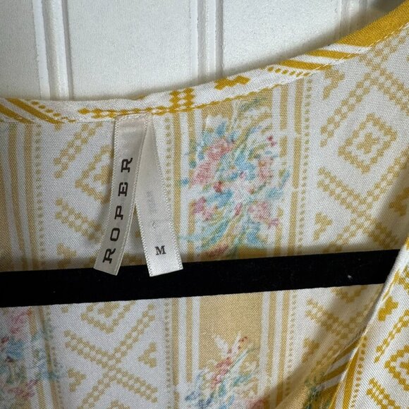 Roper Yellow Floral Sleeveless V-Neck Top B28 - Picture 3 of 6